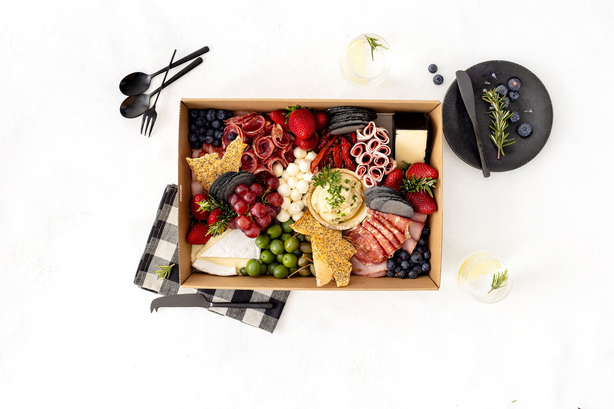 Charcuterie Grazing Board - Medium